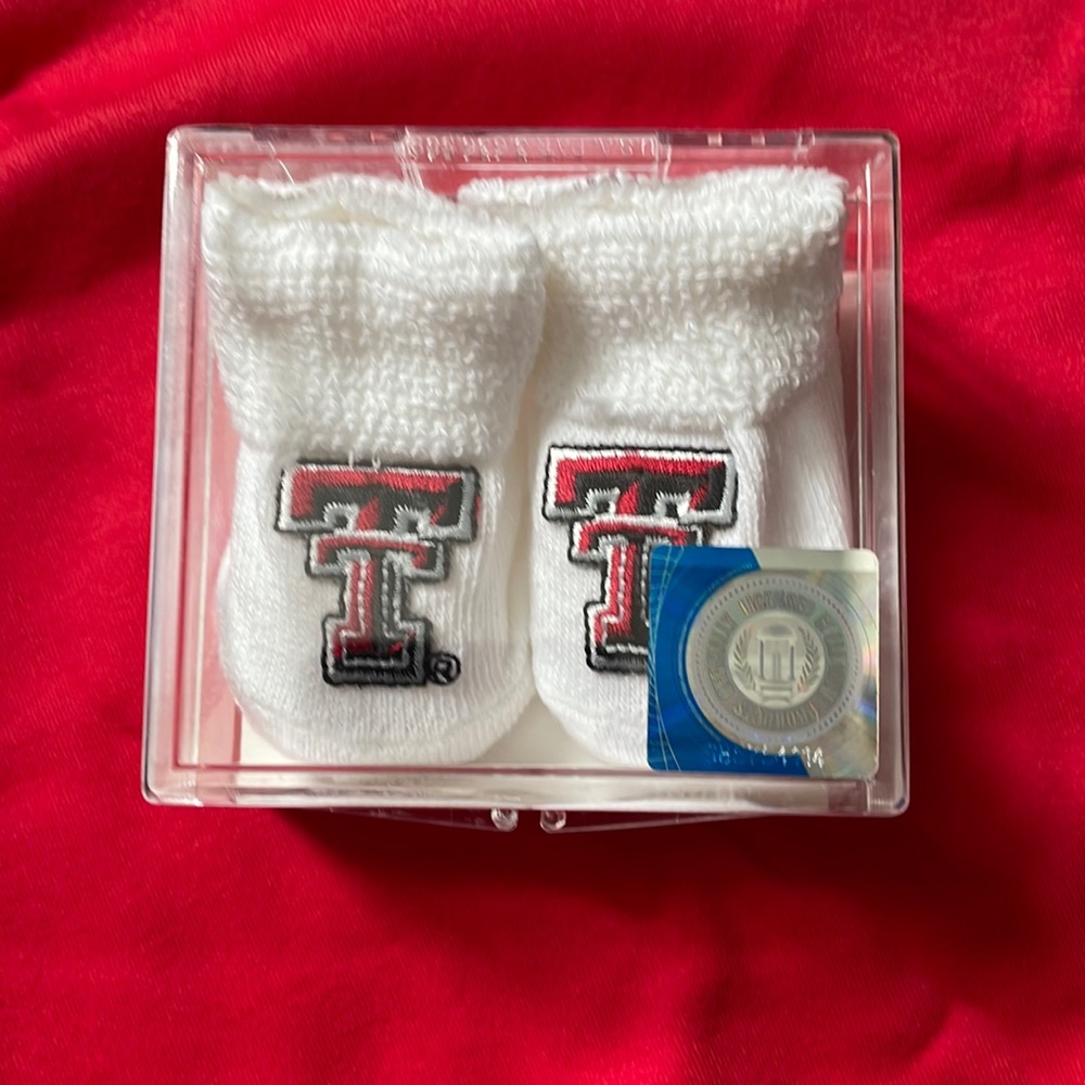 Texas Tech newborn socks
